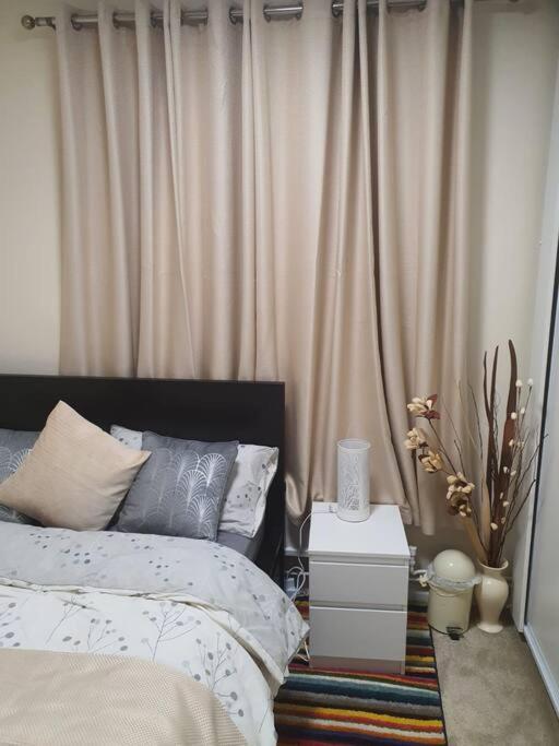 2 Bedroom Flat In Vauxhall, London Exterior photo